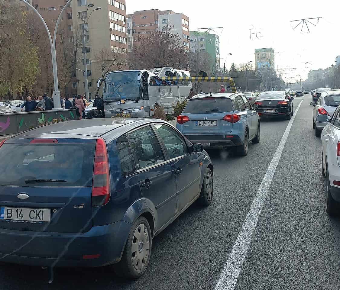 Τροχαίο με λεωφορείο με 47 Έλληνες στην Ρουμανία - Ένας νεκρός, 23 τραυματίες (φωτο)