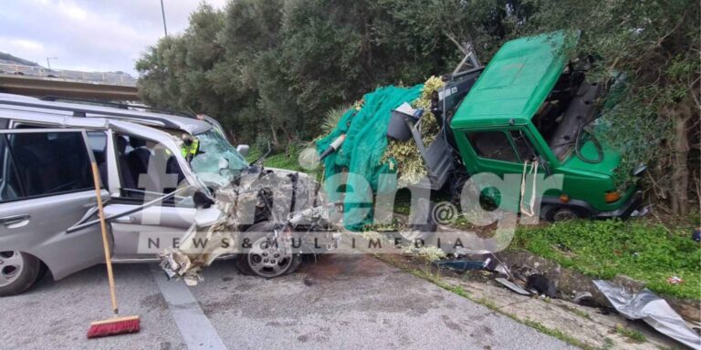Κρήτη: Σφοδρή σύγκρουση ημιφορτηγού με ΙΧ (φωτο)