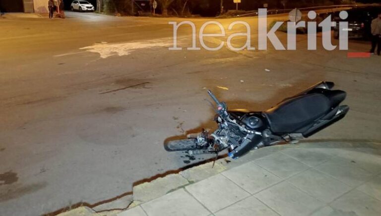 Στο νοσοκομείο διασωληνωμένος 20χρονος μετά από τροχαίο - Εικόνες από το σημείο της σφοδρής σύγκρουσης