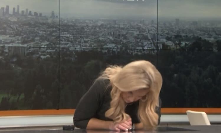 Σοκ σε δελτίο ειδήσεων: Μετεωρολόγος λιποθύμησε on air (video)