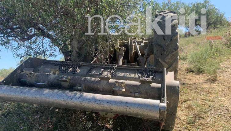 Τραγωδία: Νεκρός 66χρονος που τον καταπλάκωσε τρακτέρ - Το σπαρακτικό αντίο της κόρης του (φωτο)