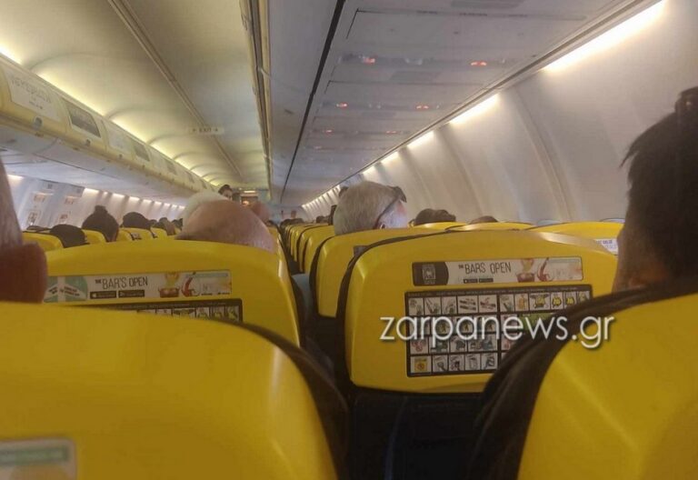 Χανιά: Μπήκε η αστυνομία σε αεροπλάνο της Ryanair πριν την απογείωση - Τι συνέβη (φωτο)