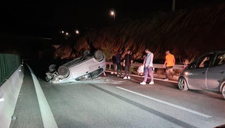 Αναποδογύρισε το Ι.Χ. – Στο νοσοκομείο μια 25χρονη