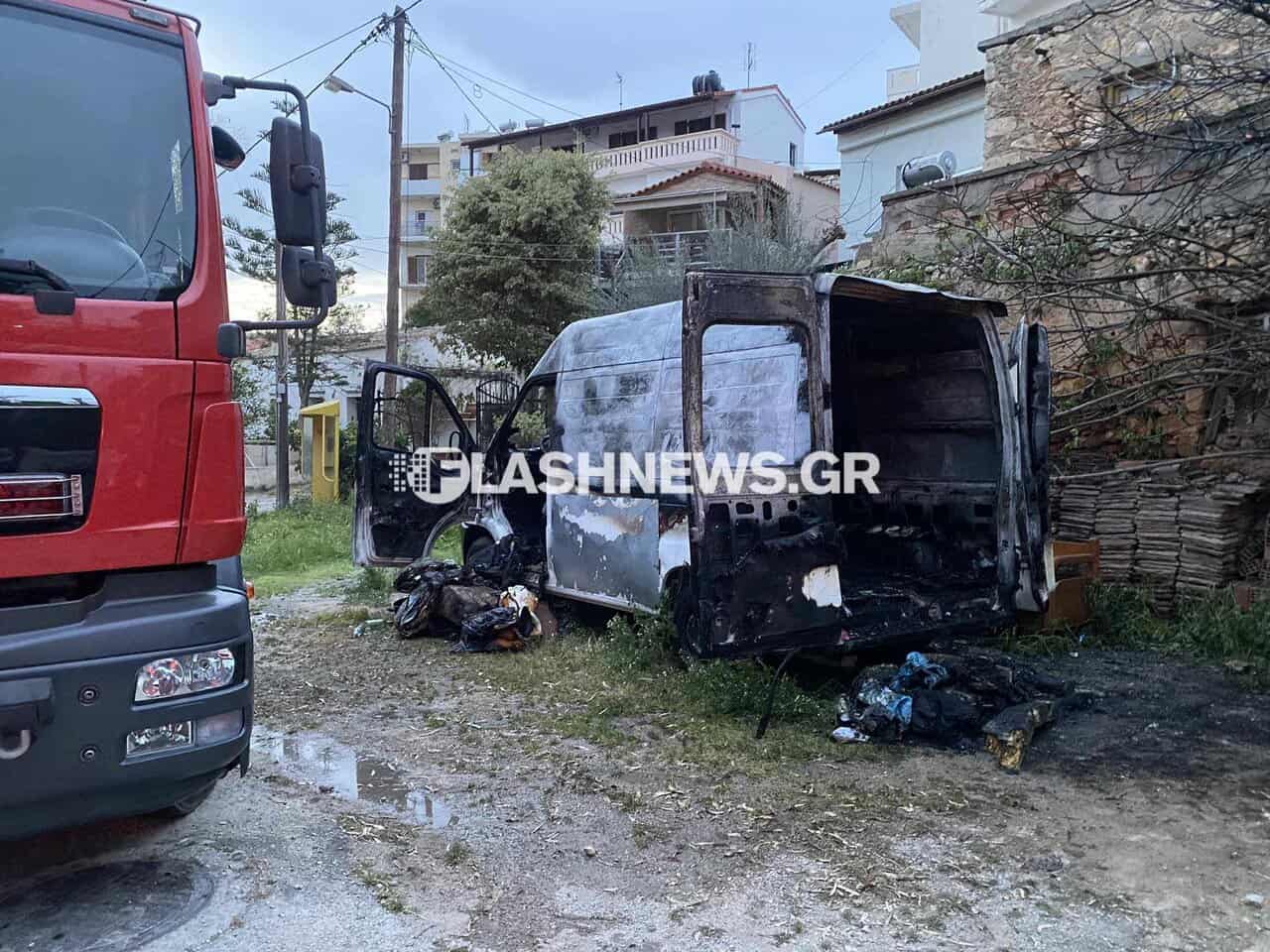 Χανιά: Φωτιά ξέσπασε σε αυτοκίνητο – Πυκνοί καπνοί ορατοί από απόσταση (φωτο)