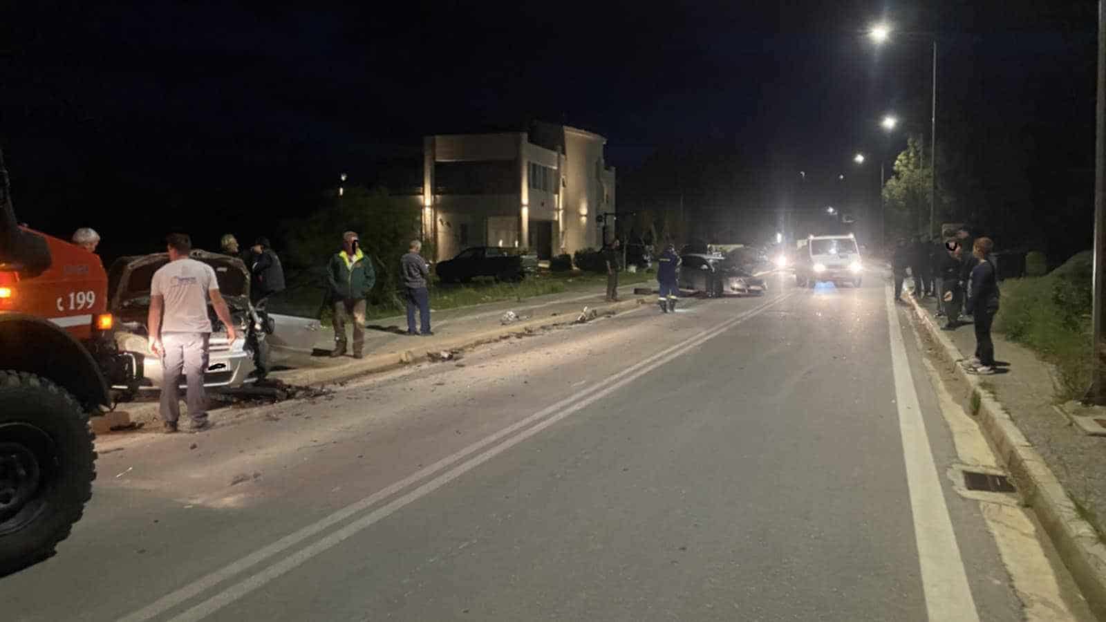 Χανιά: Σφοδρή σύγκρουση αυτοκινήτων στην Παλαιόχωρα – Ένας τραυματίας (φωτο)