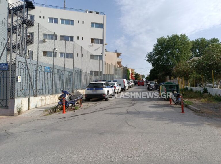 Χανιά: Απίστευτο! Κατάργησαν θέσεις στάθμευσης δίκυκλων χωρίς απόφαση (;) (φωτο)