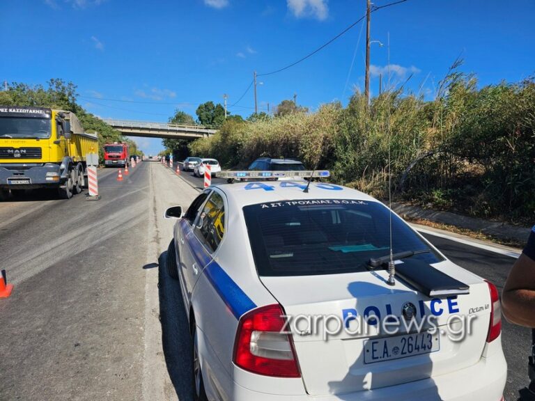 Χανιά: Στο Νοσοκομείο οδηγός μηχανής μετά από τροχαίο ατύχημα στον ΒΟΑΚ στο ύψος του Γαλατά (φωτο)
