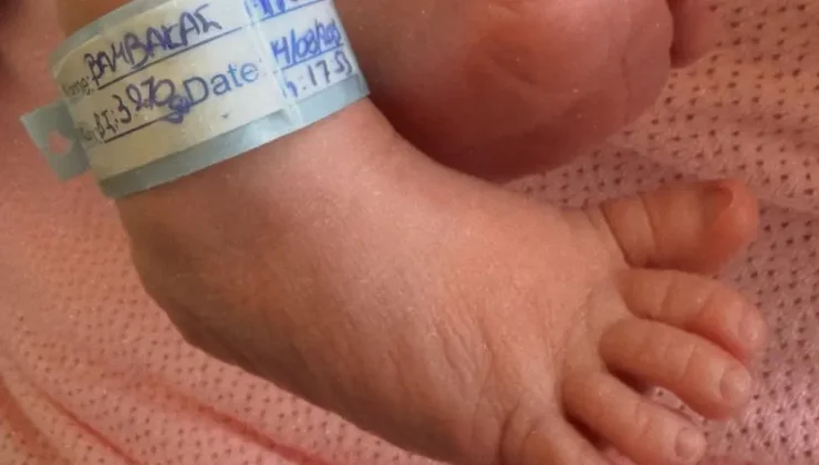Χανιά: Πατέρας για πρώτη φορά ο Χανιώτης λυράρης Στέλιος Βαμβακάς