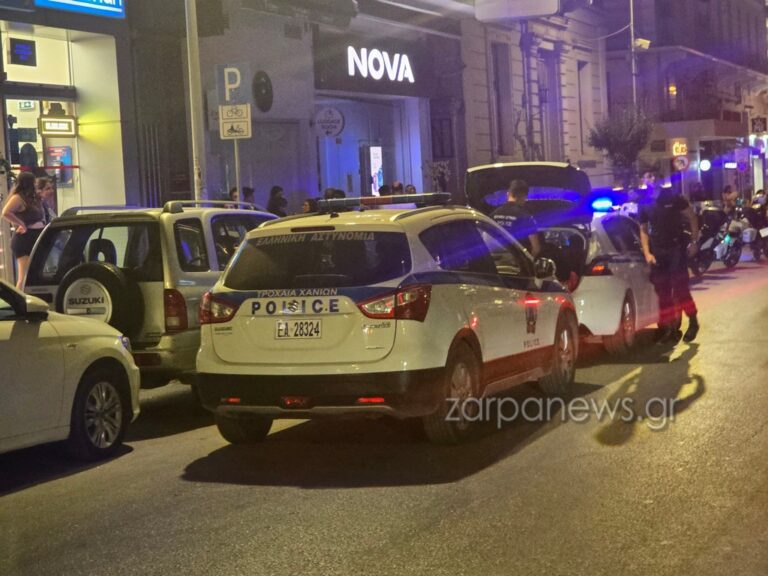 Χανιά: Μεθυσμένοι Αμερικανοί στρατιωτικοί αναστάτωσαν το κέντρο της πόλης - Καυγάδισαν μεταξύ τους, έσπασαν αυτοκίνητο (φωτο)