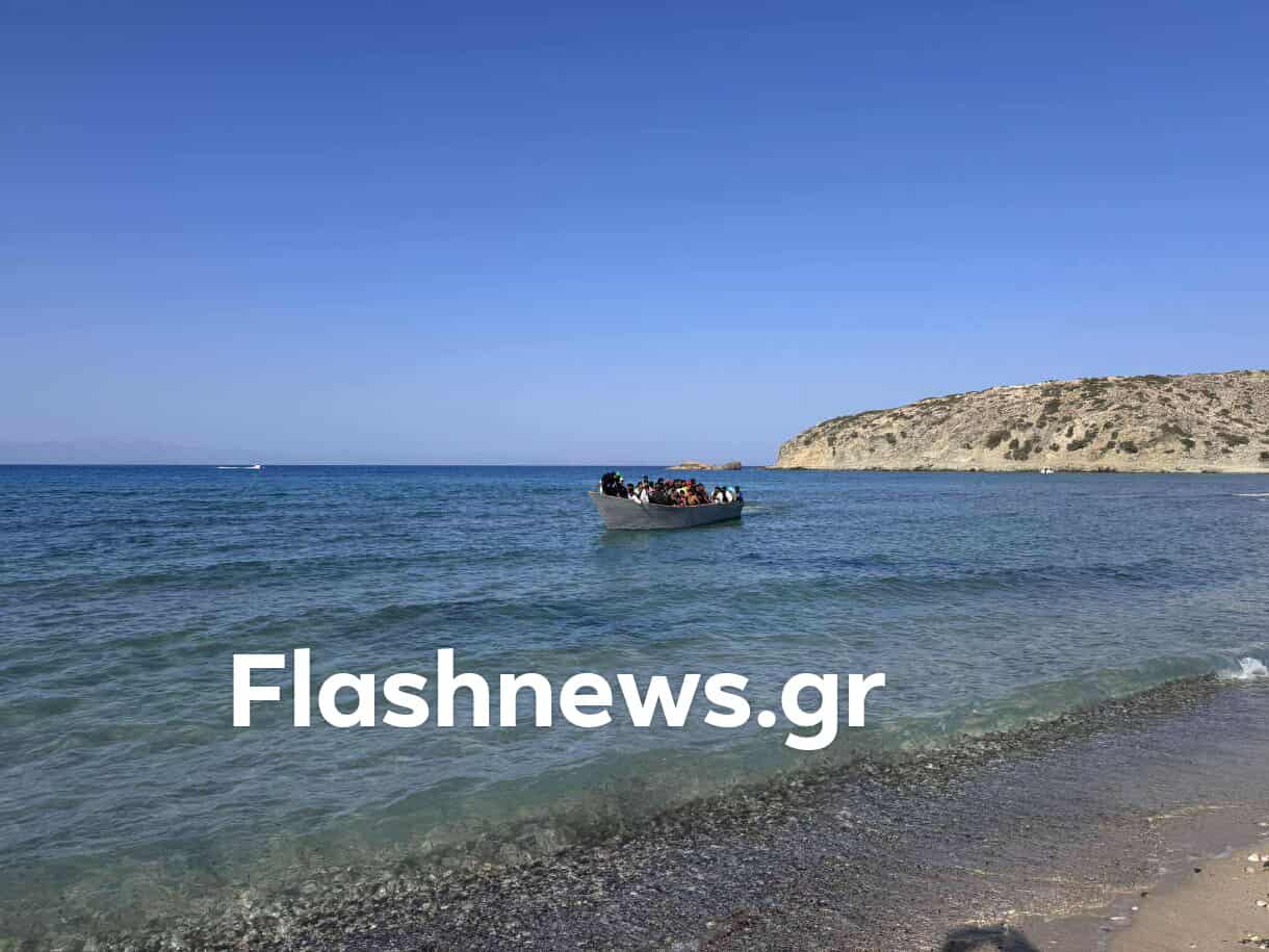 Χανιά: Εκατοντάδες μετανάστες με σκάφη «ανοιχτά» της Γαύδου