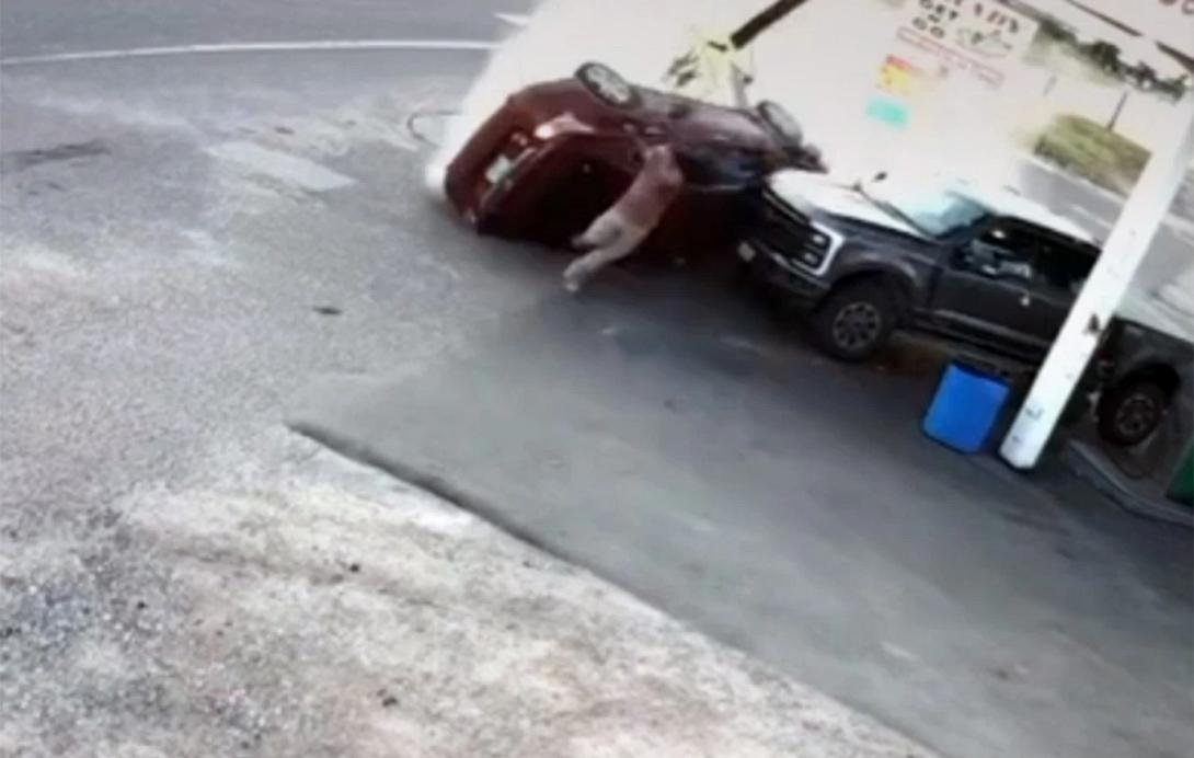 Παρά λίγο τραγωδία σε βενζινάδικο: Αυτοκίνητο έπεσε πάνω σε άνδρα, σώθηκε στο παρά πέντε (video)