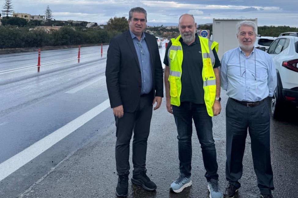 Χανιά: Αυτοψία στα κολωνάκια του ΒΟΑΚ έκανε ο γ.γ. Υποδομών