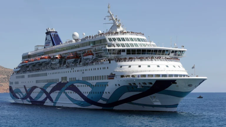 Χανιά: Συγκεντρώσεις διαμαρτυρίας για την άφιξη του ισραηλινού κρουαζιερόπλοιου “Crown Iris”