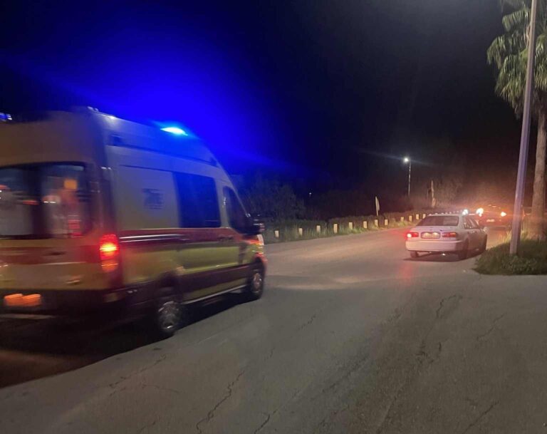 Χανιά: Διασωληνώθηκε 48χρονη μετά από παράσυρση από αυτοκίνητο (φωτο)