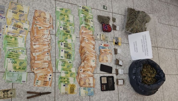 Υπόθεση ΣΟΚ στην Κρήτη: Aνήλικος μαθητής με 2 κιλά κάνναβης και χιλιάδες ευρώ! – Tον συνέλαβαν όταν πήγαινε στο σχολείο (φωτο)