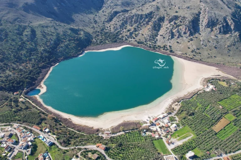 Χανιά: Συναγερμός για τη στάθμη των υδάτων στη Λίμνη Κουρνά – Η εικόνα που προκαλεί ανησυχία