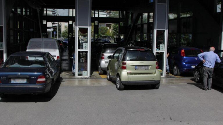 Χιλιάδες αυτοκίνητα θα κόβονται στα ΚΤΕΟ -Τι αλλάζει στους ελέγχους
