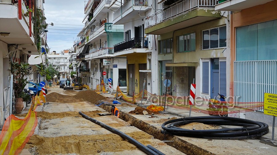 Χανιά: Συνεχίζεται η μεγάλη παρέμβαση στα 30 οικοδομικά τετράγωνα πέριξ του ΚΤΕΛ