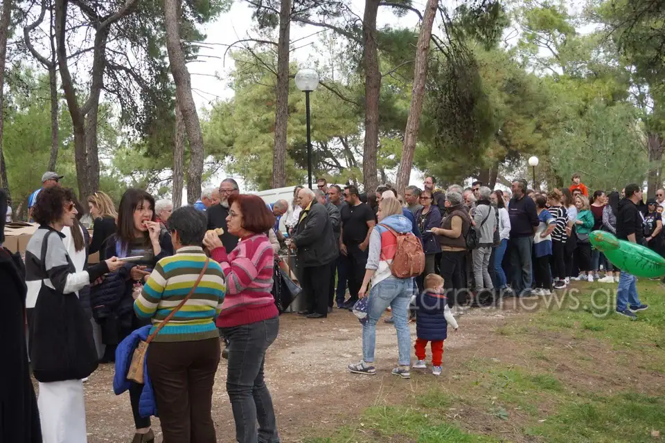 Χανιά: Κούλουμα με παραδοσιακά κεράσματα και πολύ κέφι στο άλσος των Αγίων Αποστόλων από τον Δήμο
