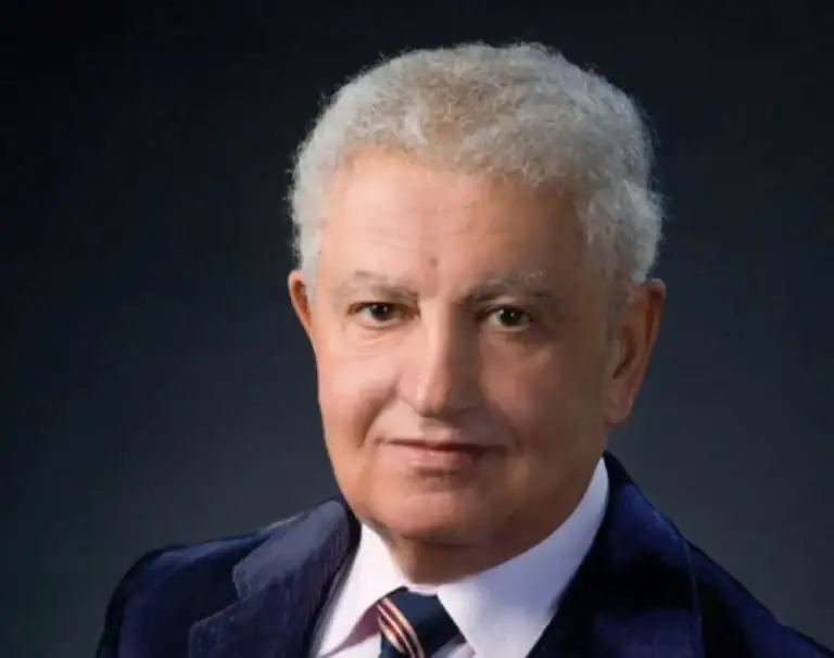 Πέθανε ο σπουδαίος Χανιώτης χειρουργός και συγγραφέας Γιώργος Πολυράκης