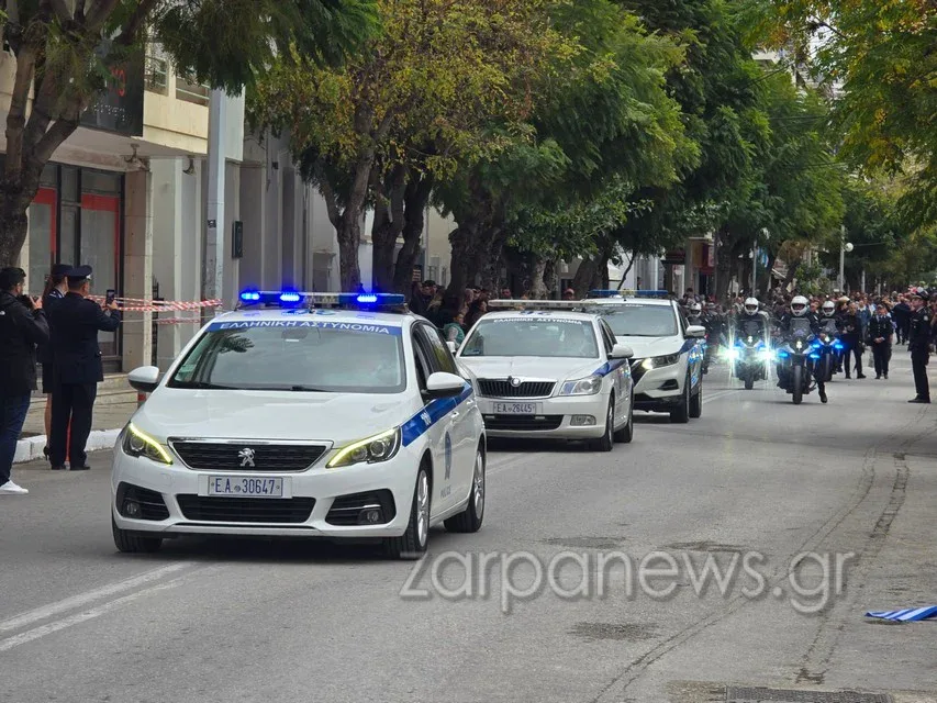 Χανιά: Για πρώτη φορά η Ελληνική Αστυνομία στην στρατιωτική παρέλαση (φωτο)