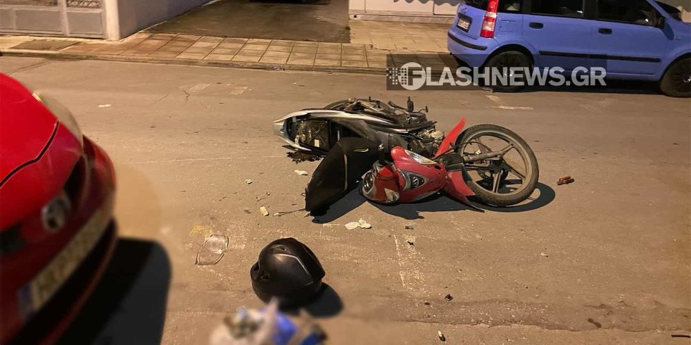 Χανιά: Τροχαίο ατύχημα στο κέντρο της πόλης – Συγκρούστηκε δίκυκλο με αμάξι (φωτο)