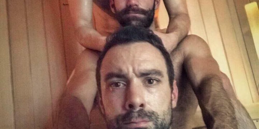 Αντώνης Τσαπατάκης & Σάκης Τανιμανίδης γυμνή selfie μέσα σε σάουνα