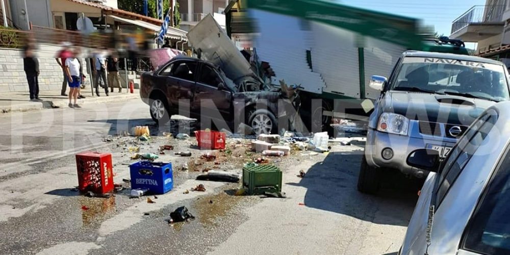 Σοκαριστικό τροχαίο με 3 νεκρούς – ΙΧ συγκρούστηκε με φορτηγό (φωτο)