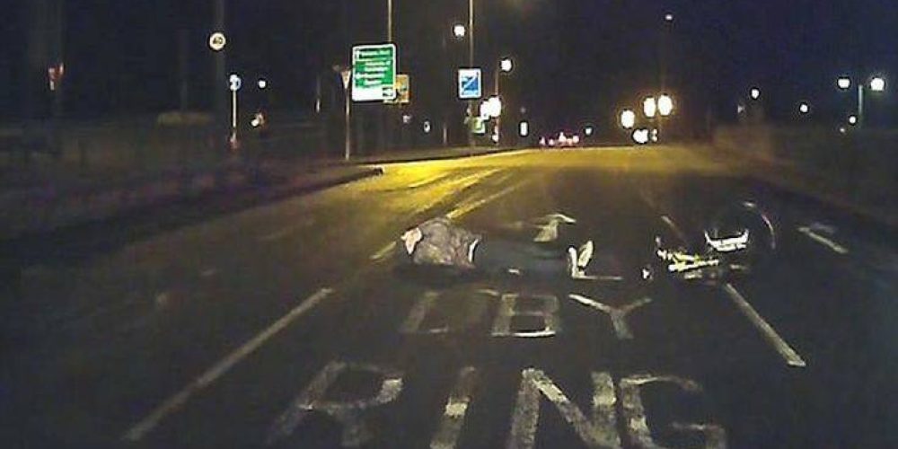 Ποδηλάτης σκηνοθέτησε ατύχημα αλλά… έπεσε στην περίπτωση