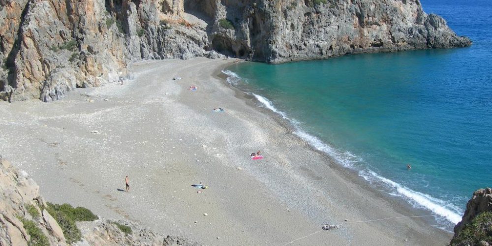 Μία από τις πιο όμορφες παραλίες της Κρήτης σε ένα εντυπωσιακό βίντεο (video)