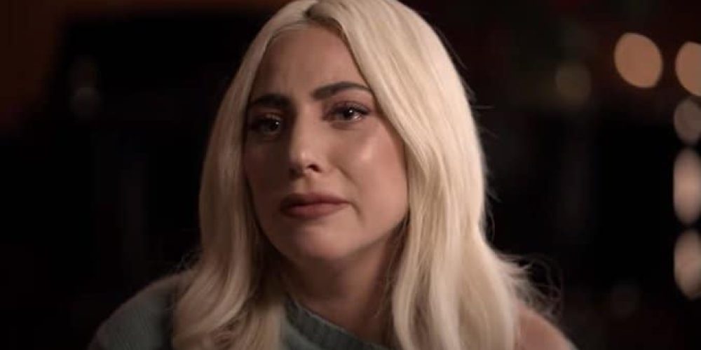 Η Lady Gaga αποκαλύπτει «Με βίασε και με παράτησε έγκυο σε μία γωνία»