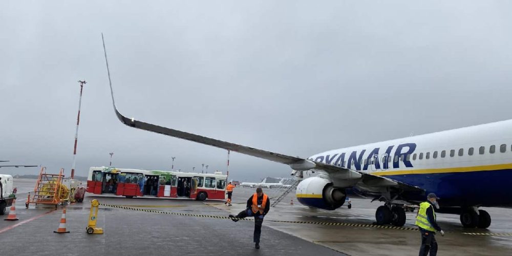 Η Λευκορωσία προσγείωσε αναγκαστικά πτήση της Ryanair από Αθήνα για να συλλάβει ακτιβιστή