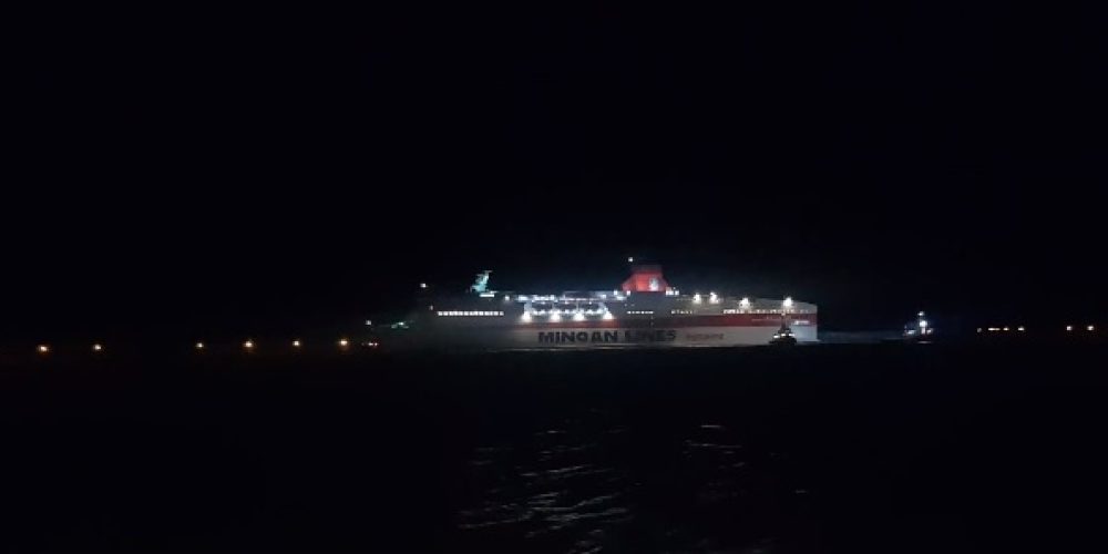 Δεμένα παραμένουν τα πλοία στα λιμάνια της Κρήτης – Η περιπέτεια του Φαιστός Παλάς