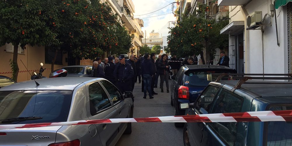 Σοκ: Αστυνομικός στους Αγίους Αναργύρους σκότωσε την οικογένειά του και αυτοκτόνησε