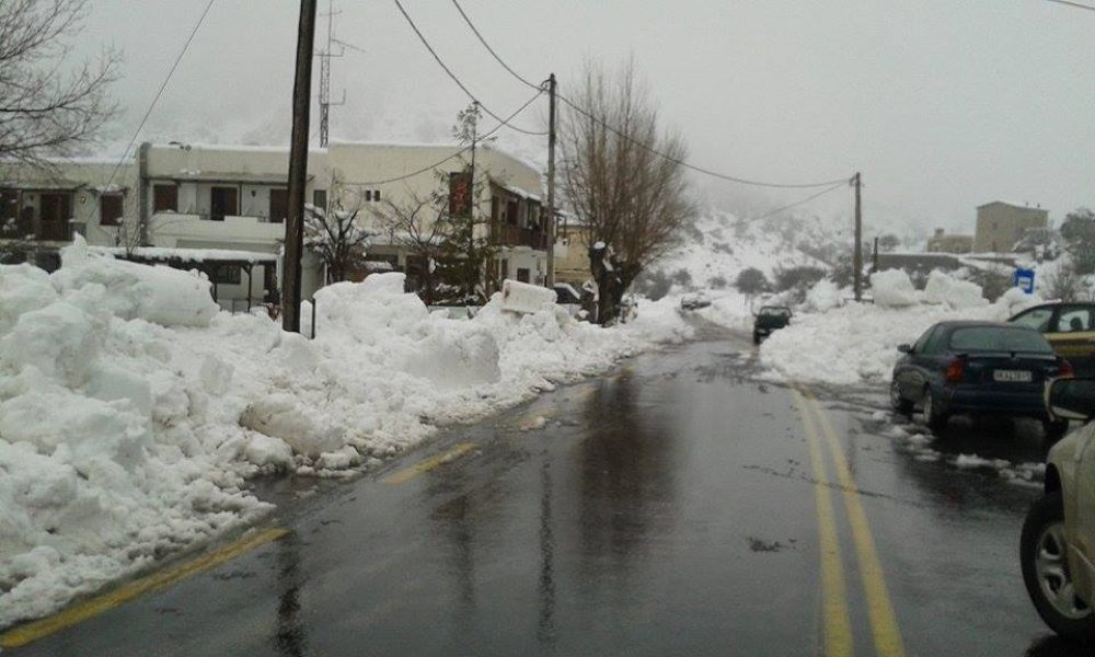 Χανιά: Έτοιμοι στην Αντιπεριφέρεια για τα χιόνια - Ποιοι δρόμοι ίσως χρειαστούν εκχιονιστικά