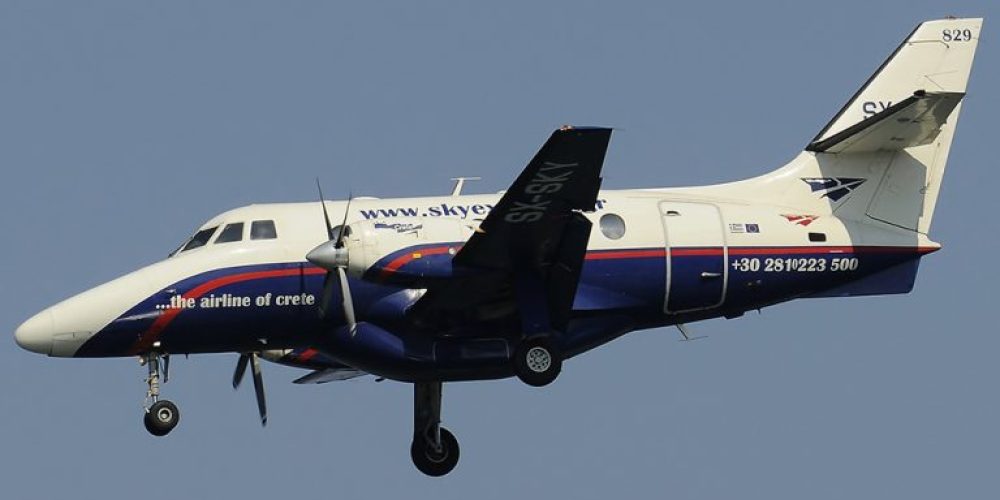 Η πρώτη πτήση της Sky Express στο Δασκαλογιάννης (vid)