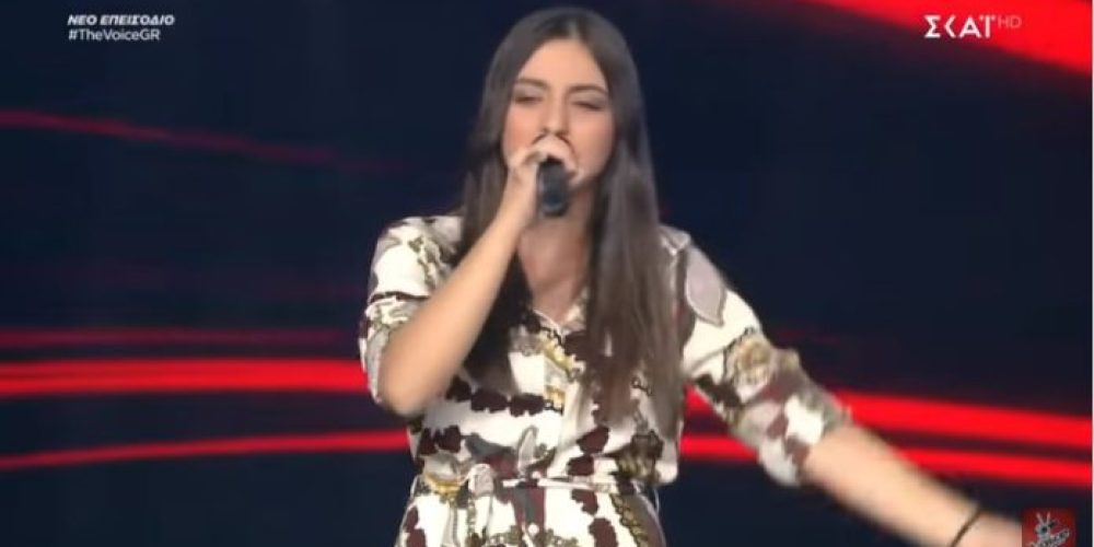 Στην επόμενη φάση του The Voice η Χανιώτισσα Ειρήνη Αγγελάκη – Κέρδισε το 1ο Battle (Video)