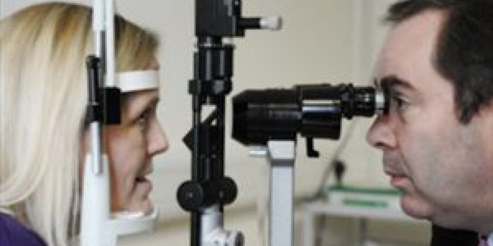 Νέα μέθοδος έγκαιρης διάγνωσης του Alzheimer με ένα απλό τεστ στα μάτια