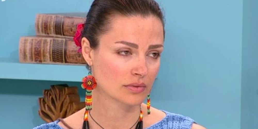 H Άννα Δημητρίεβιτς βγήκε αμακιγιάριστη on air- Δείτε για ποιο λόγο