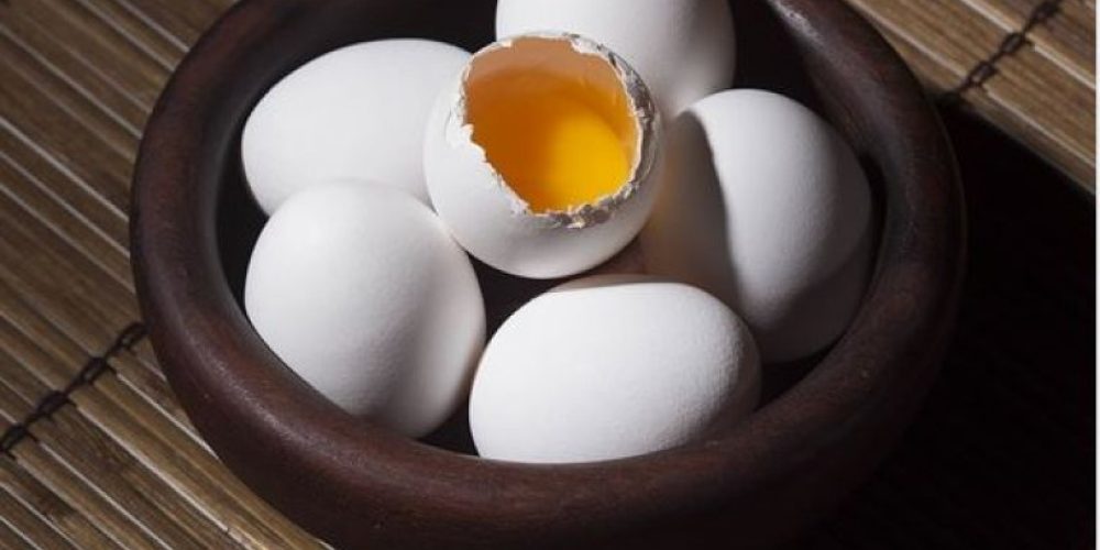Έβαλαν στοίχημα να φάνε 50 αυγά και ο ένας πέθανε