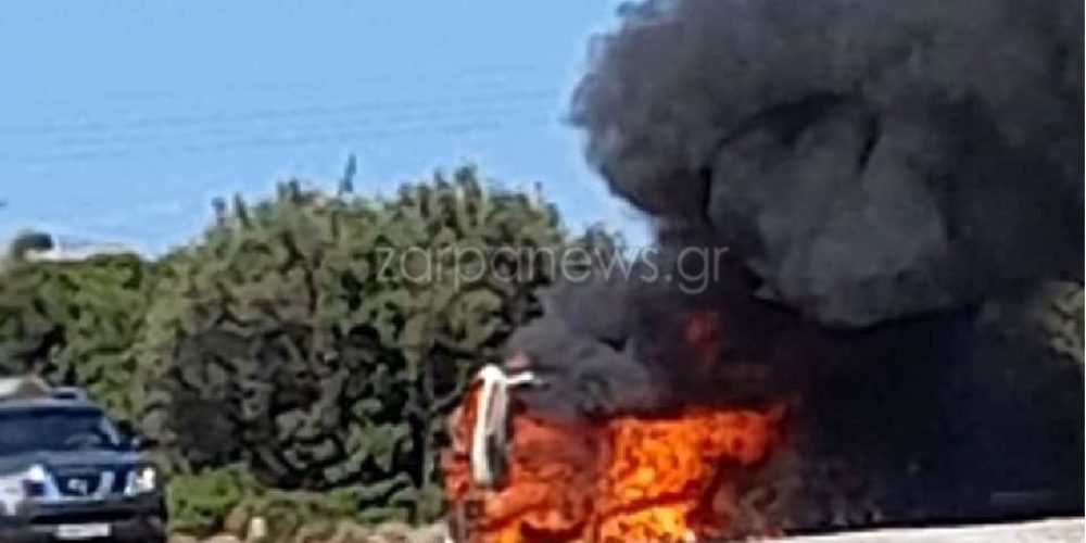 Χανιά: Φωτιά εν κινήσει σε ΙΧ αυτοκίνητο στη Μαλάξα (φωτο)