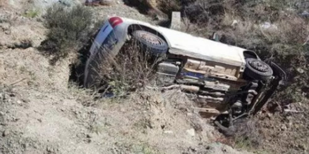 Χανιά: Αυτοκίνητο έπεσε σε γκρεμό – Τραυματίστηκε και μεταφέρθηκε στο νοσοκομείο ο οδηγός