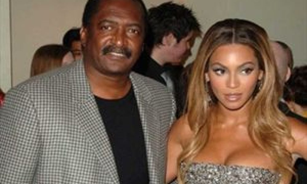 Beyonce: Την έκλεβε ο ίδιος της ο πατέρας!