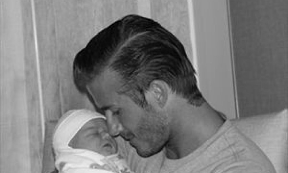 Οι πρώτες φωτογραφίες της κόρης των Beckham!