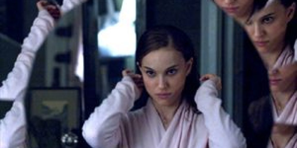 Η Natalie Portman «βλέπει»… Oscar με το «Black Swan»