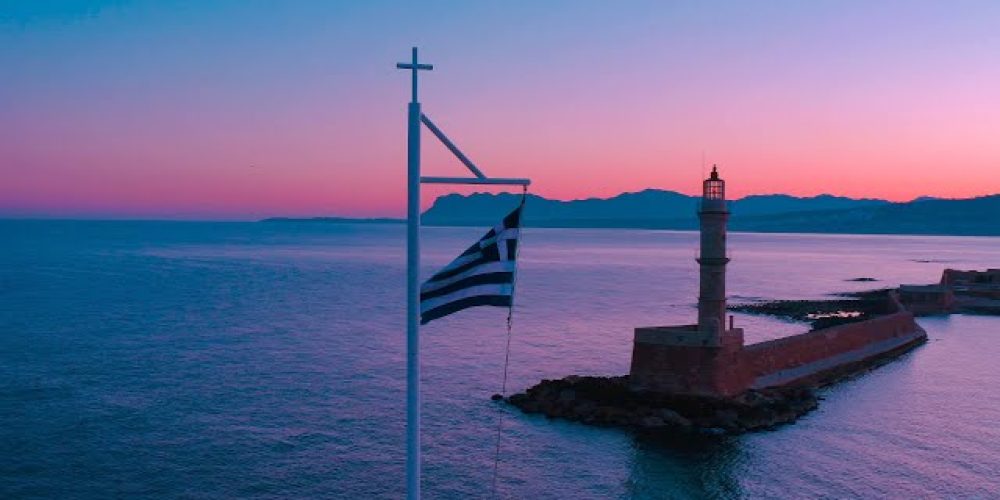 Κρήτη: «Ανοίγουν όλα τα ξενοδοχεία» – 2 εκατομμύρια τουρίστες αναμένονται φέτος