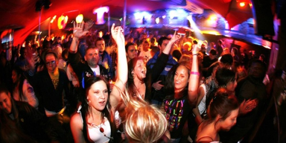 Nightlife (pub, bar, club, strip club) στα Χανιά