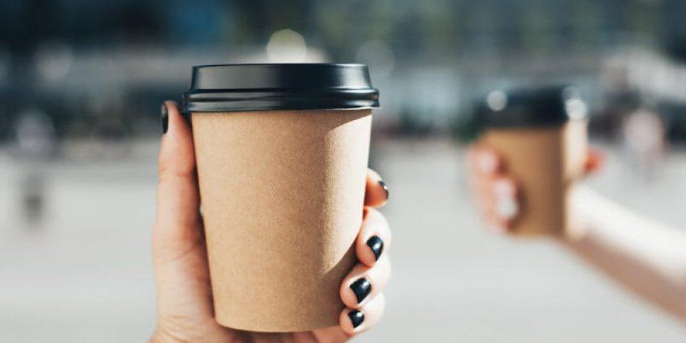 Συναγερμός για αυξήσεις σε καφέ, ψωμί και ενέργεια – Φόβοι πως ο καφές θα φτάσει τα 5€