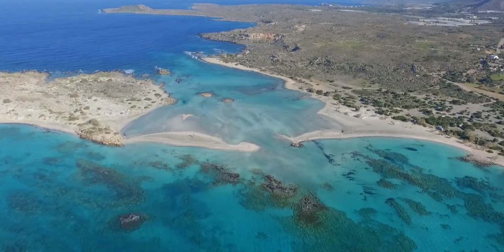 Μαγευτικό βίντεο από τα Χανιά… Η παραλία στο Ελαφονήσι από ψηλά