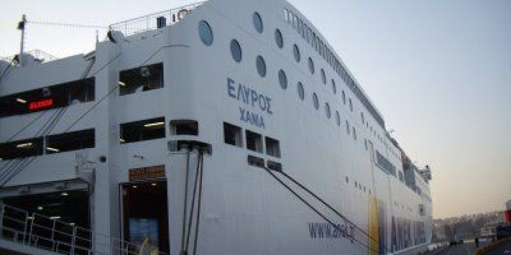 Αναχωρεί το βράδυ πλοίο της ΑΝΕΚ από τα Χανιά μεταφέροντας επιβάτες και προϊόντα